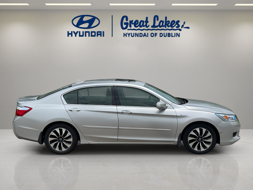 Used 2015 Honda Accord Touring image 6