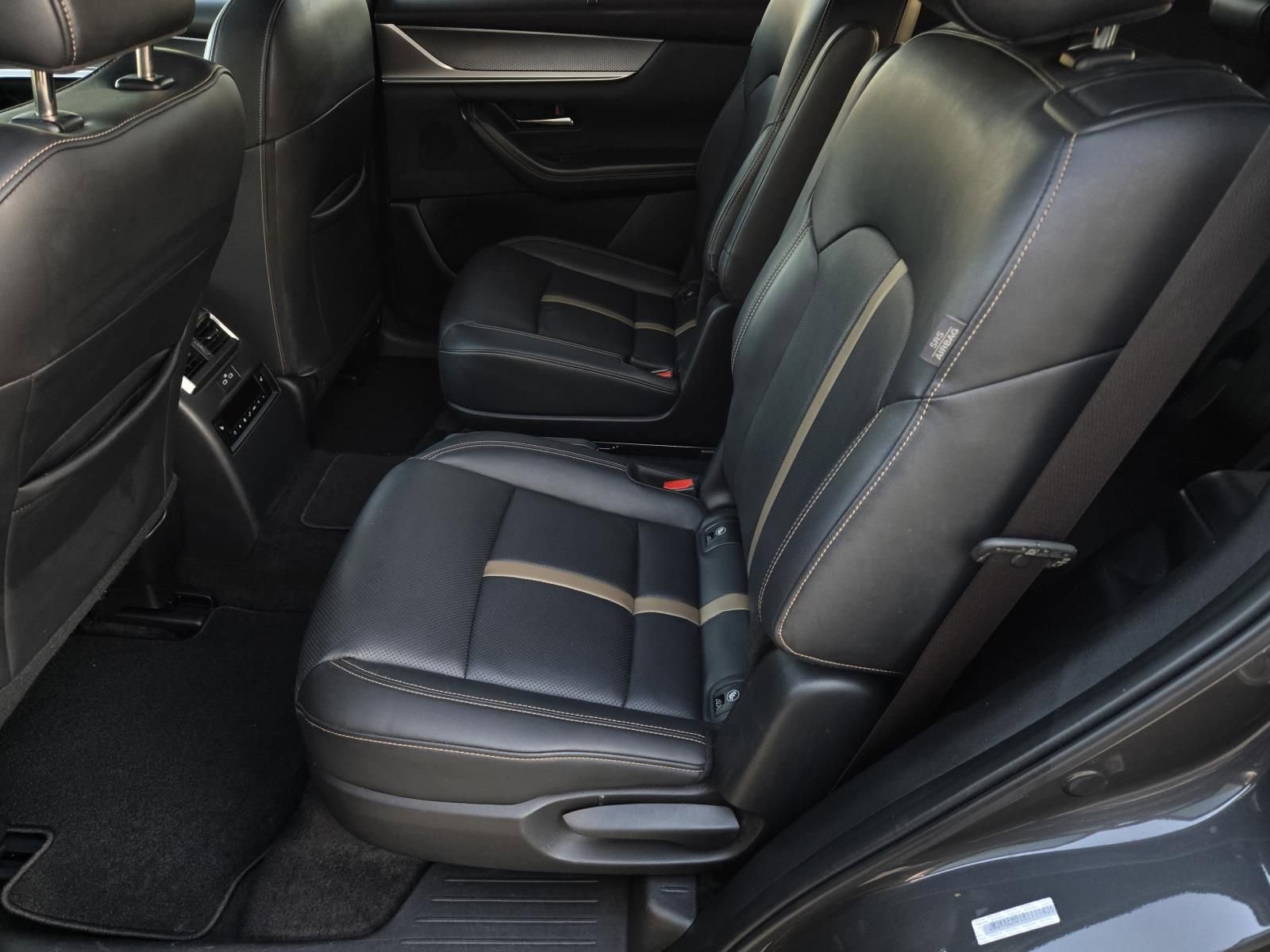 Certified 2024 MAZDA CX-90 3.3 Turbo w/ Premium Plus Pkg image 17