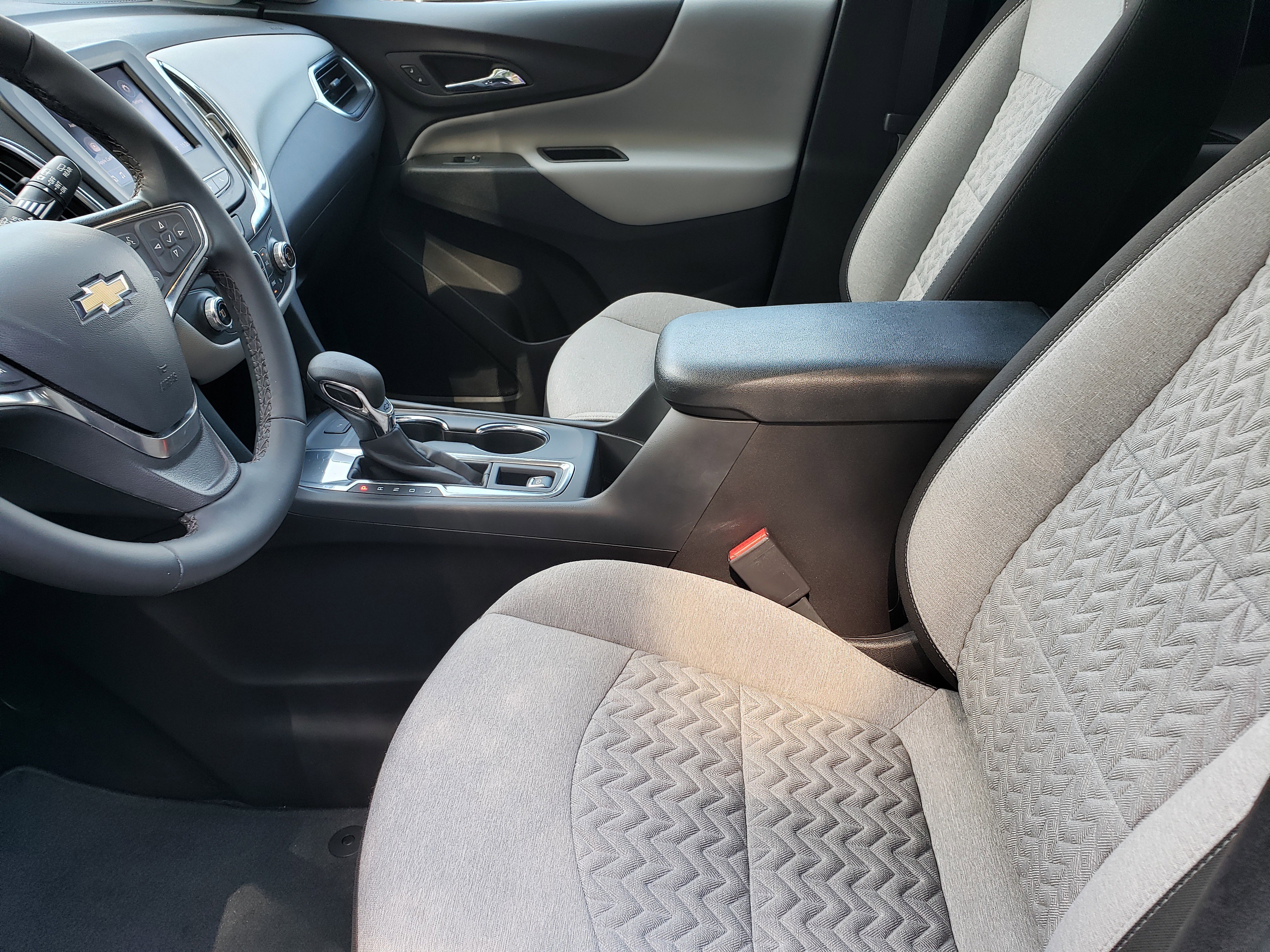 Used 2024 Chevrolet Equinox LT image 28