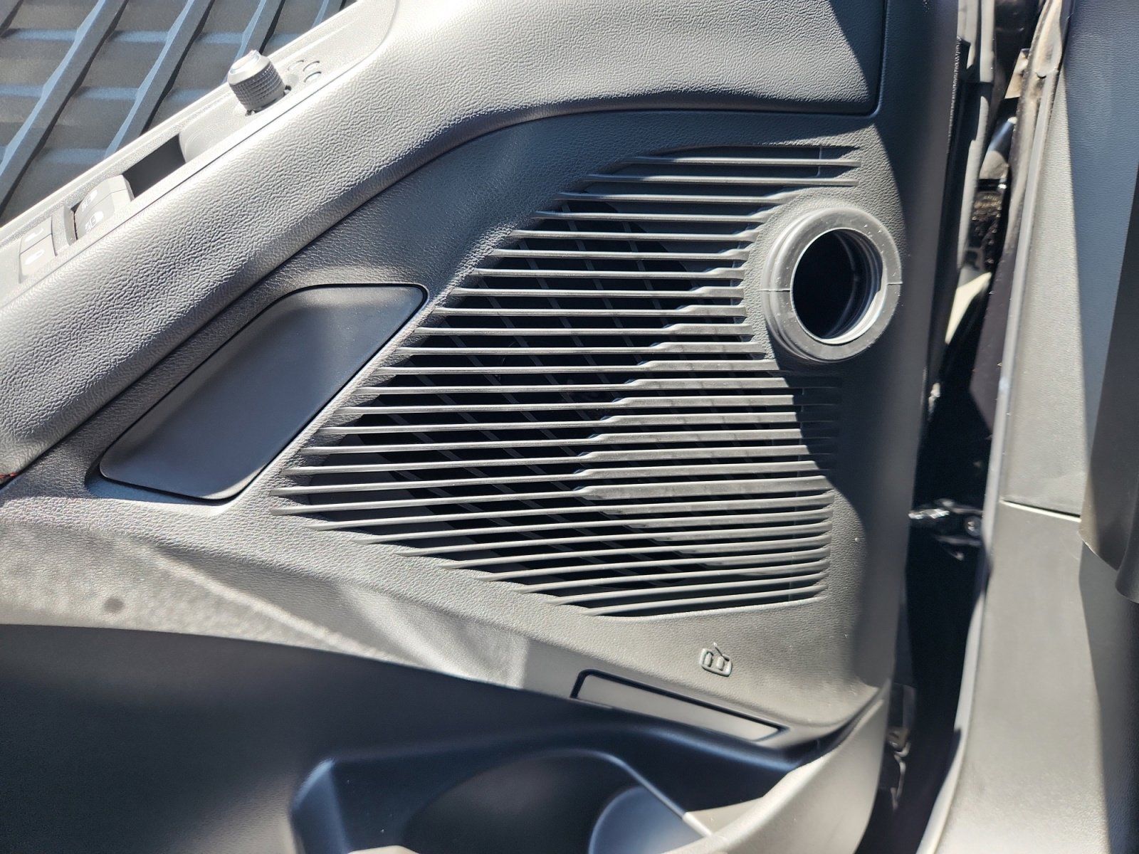 New 2025 Dodge Charger R/T w/ Quick Order Package 25M R/T image 27