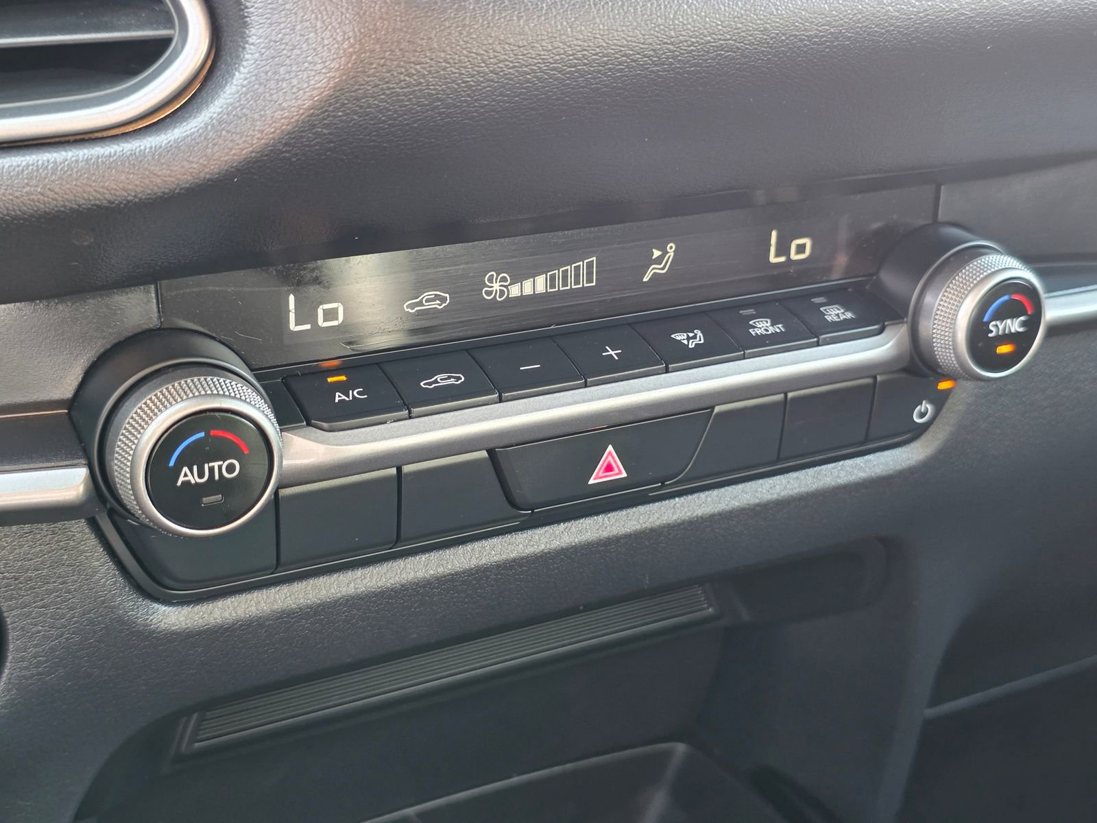 Used 2024 MAZDA CX-30 AWD 2.5 S w/ Select Sport Pkg image 28