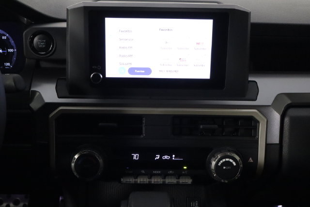 Used 2025 Toyota Tacoma TRD Sport AWD/4WD image 25