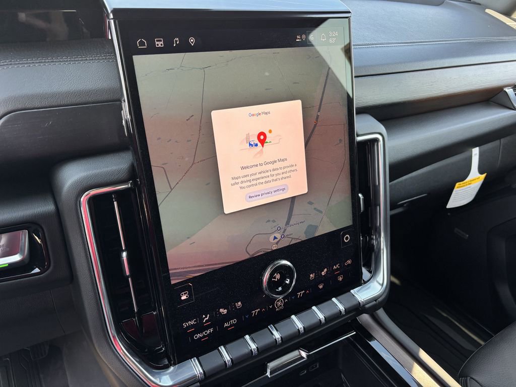 New 2026 GMC Yukon Denali w/ Sun & Power Step Package image 9