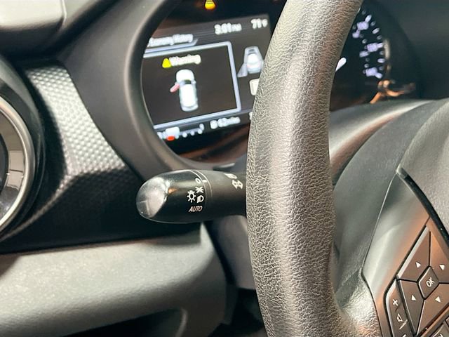 Used 2024 Nissan Kicks SV FWD image 18