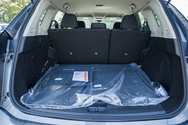 New 2026 Nissan Rogue S image 11
