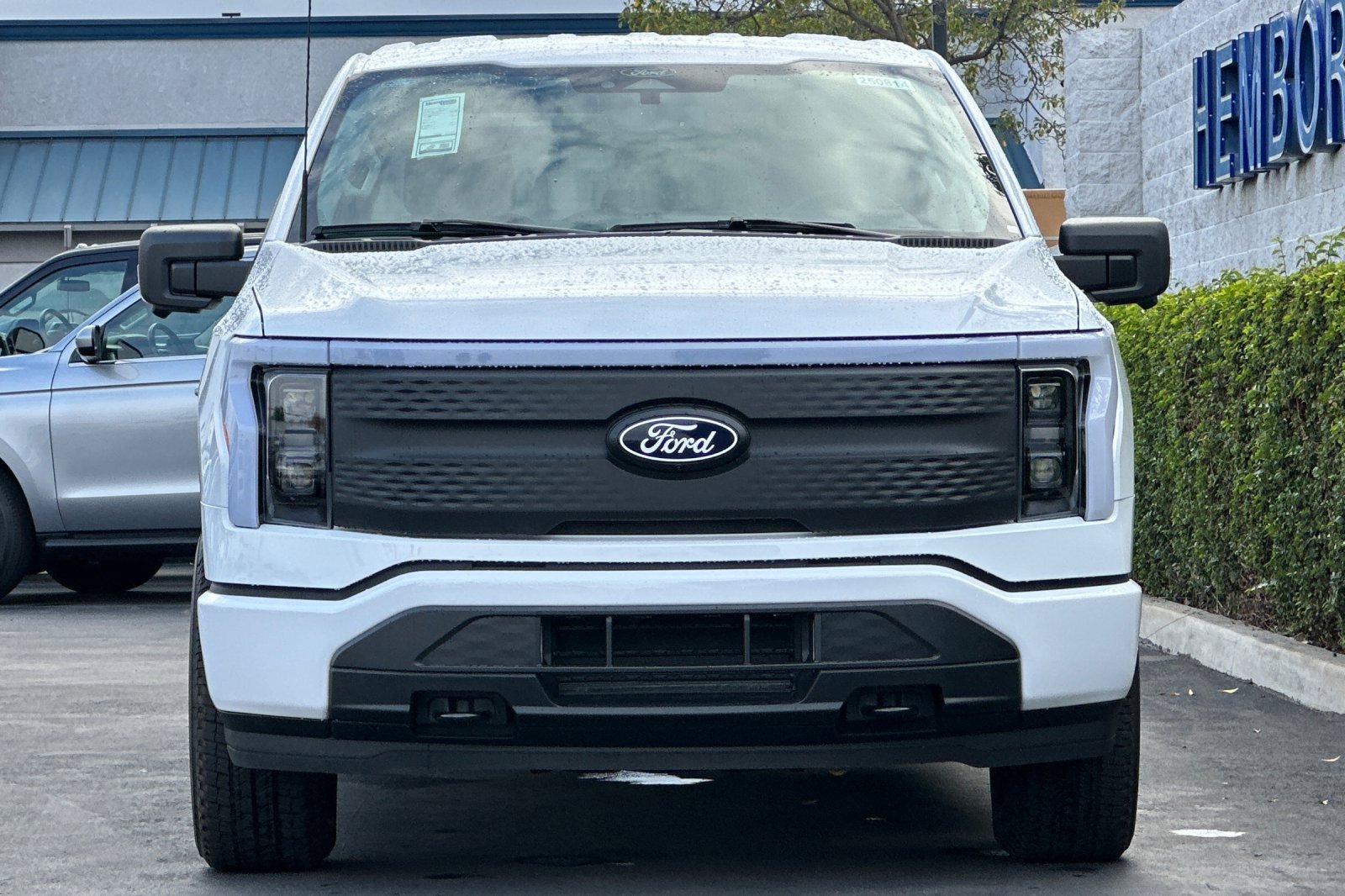 New 2025 Ford F150 Lightning XLT image 9