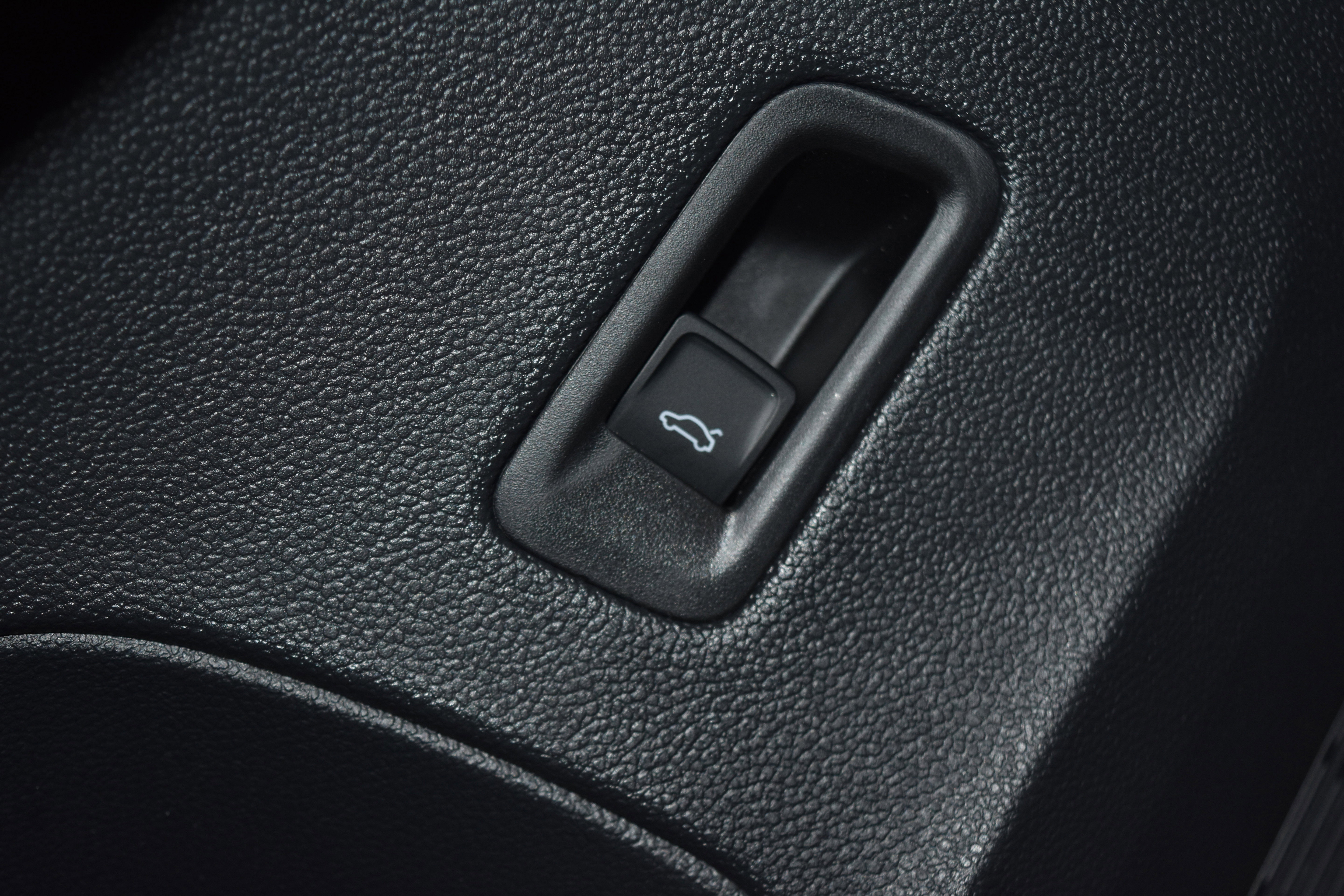 New 2026 Volkswagen Atlas SE image 5