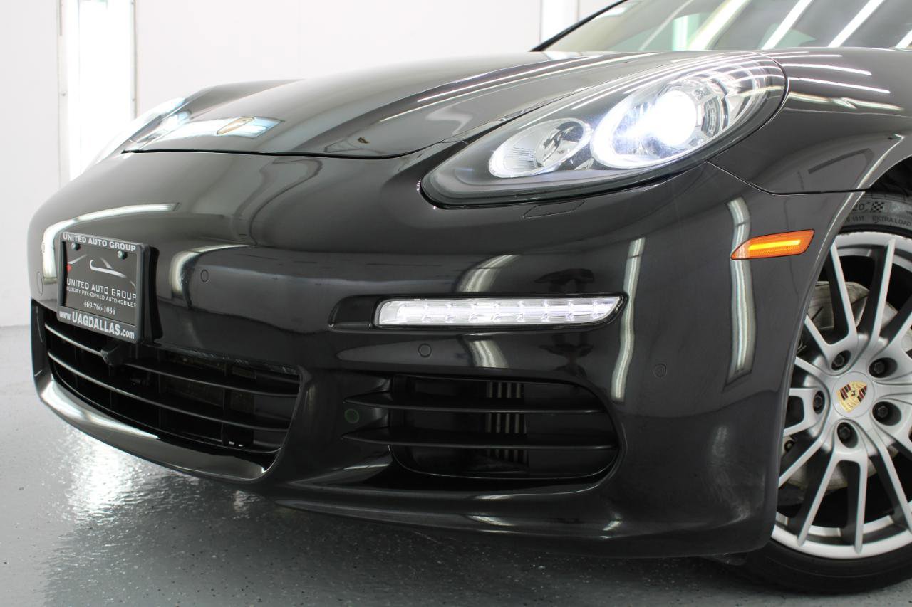 Used 2014 Porsche Panamera S image 21