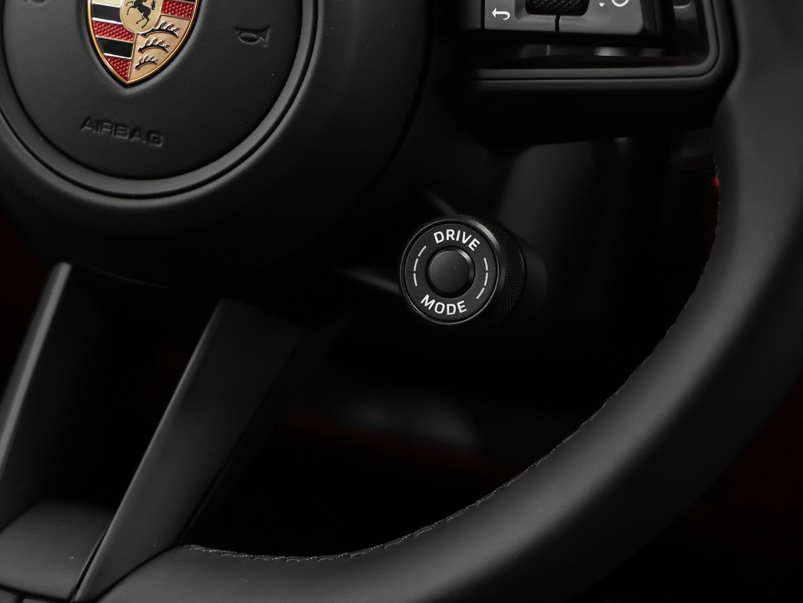 New 2026 Porsche Cayenne S image 38