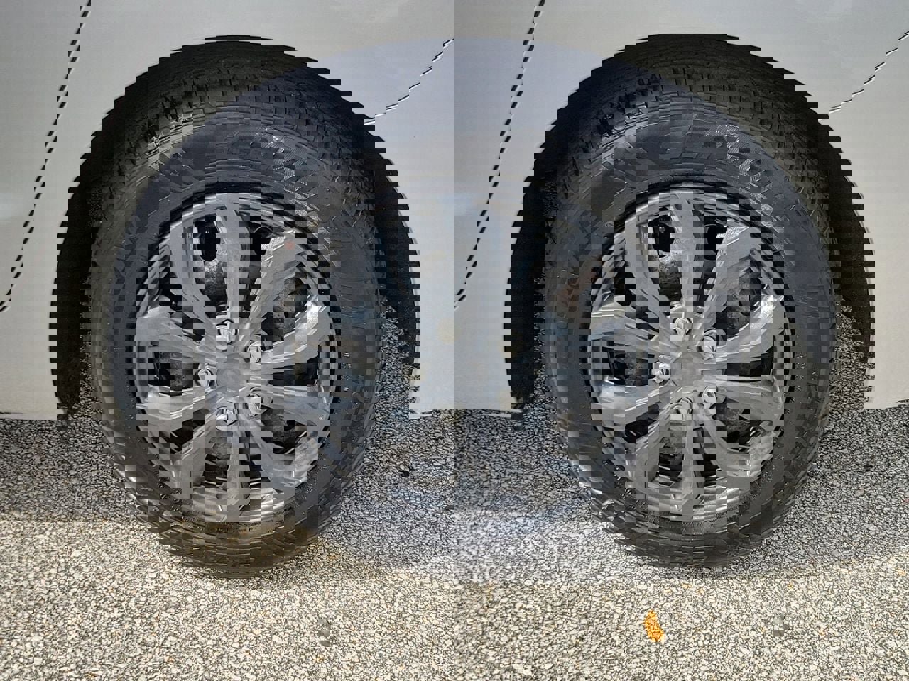 Used 2016 Chevrolet Cruze LS image 5