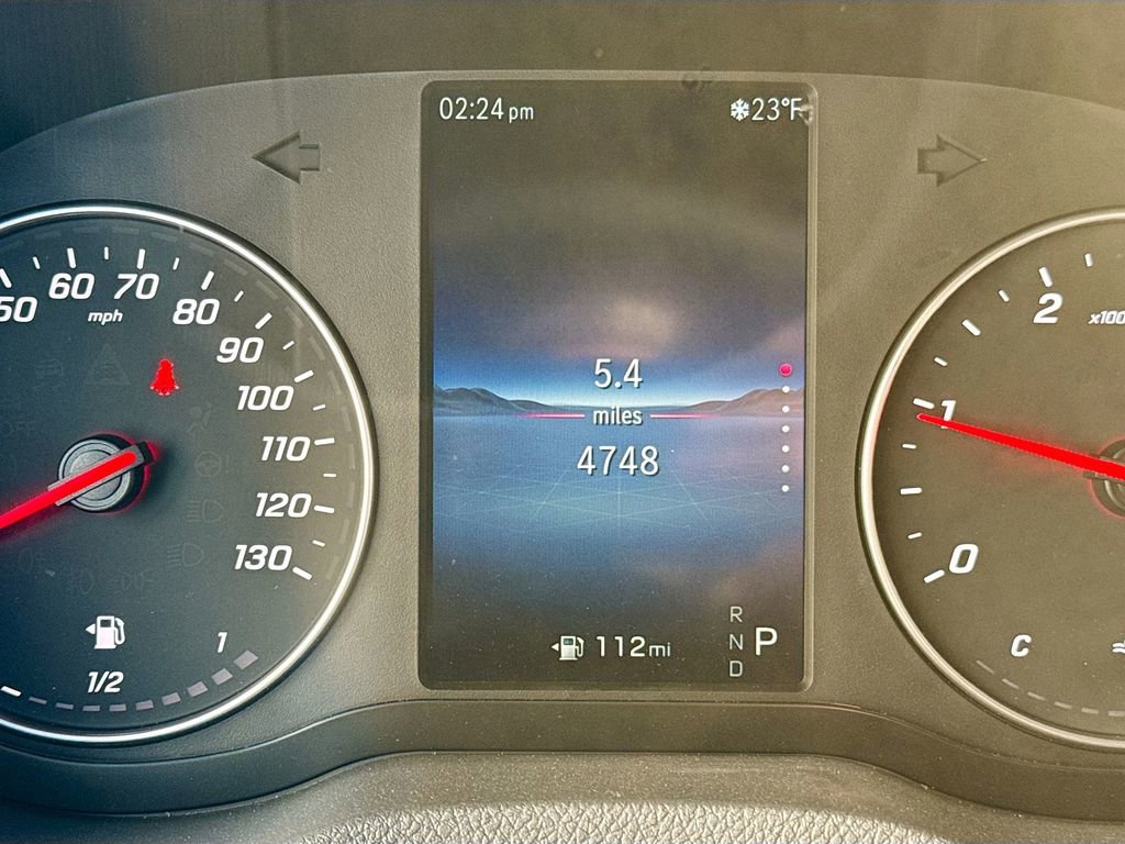 Used 2025 Mercedes-Benz Sprinter 2500 image 12