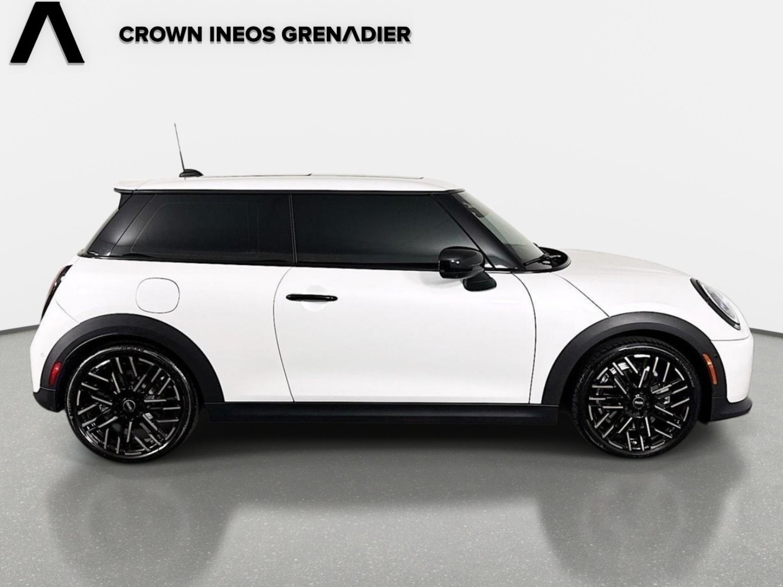 Used 2025 MINI Cooper S FWD image 4
