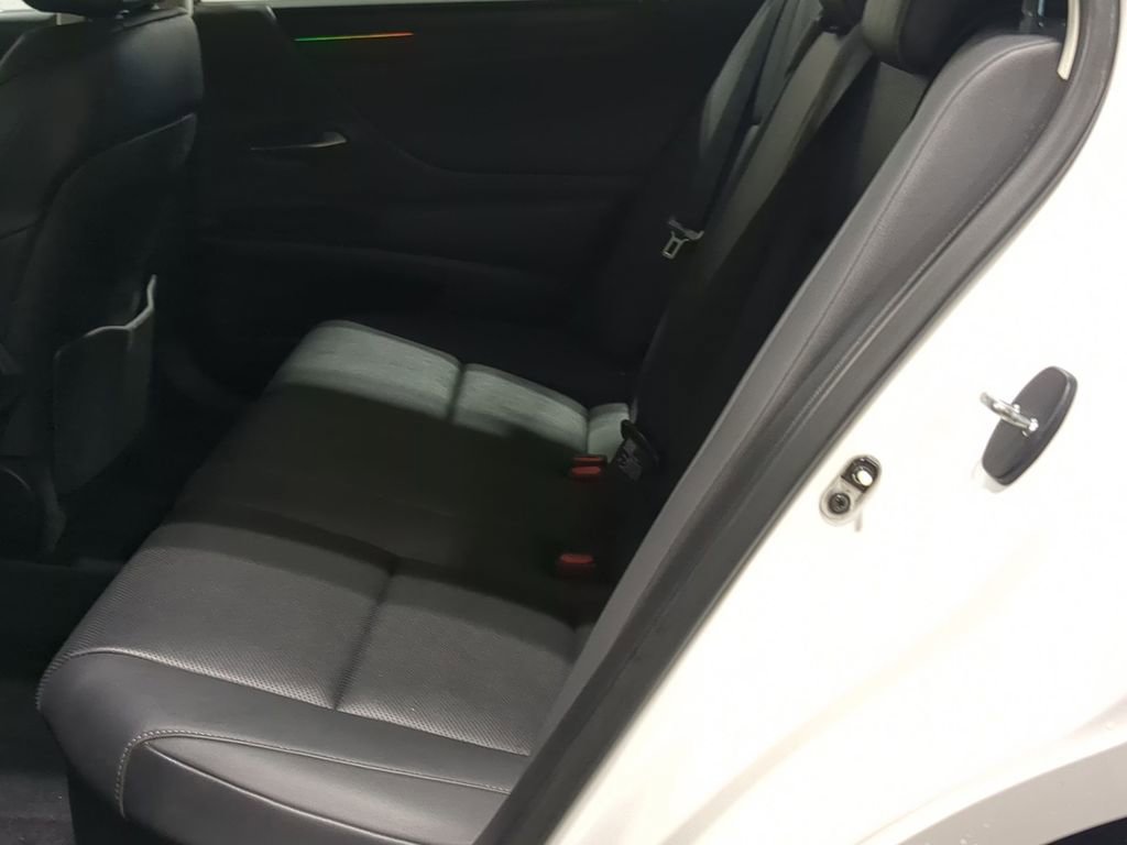Used 2022 Lexus ES 300h w/ Premium Package image 26