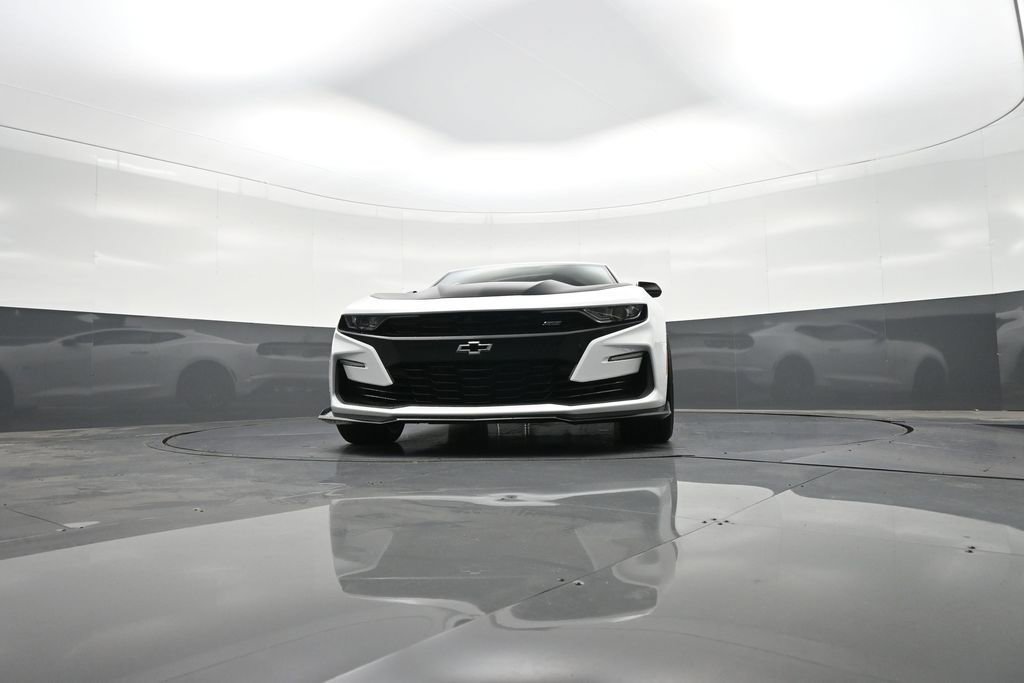 Used 2019 Chevrolet Camaro SS image 30