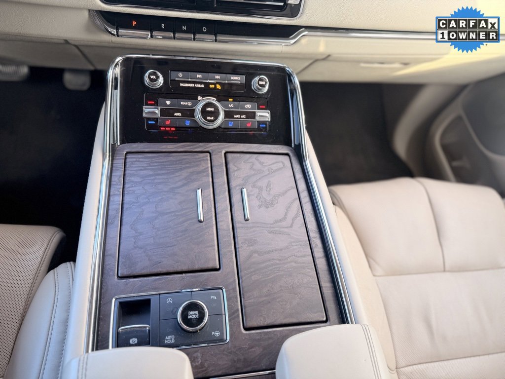 Used 2020 Lincoln Navigator L Reserve w/ Luxury Package image 28