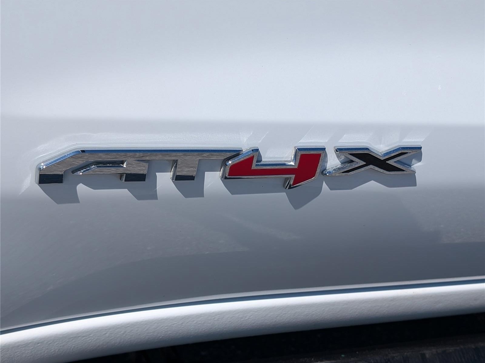 Used 2023 GMC Sierra 1500 AT4X w/ AT4X AEV Edition AWD/4WD image 9