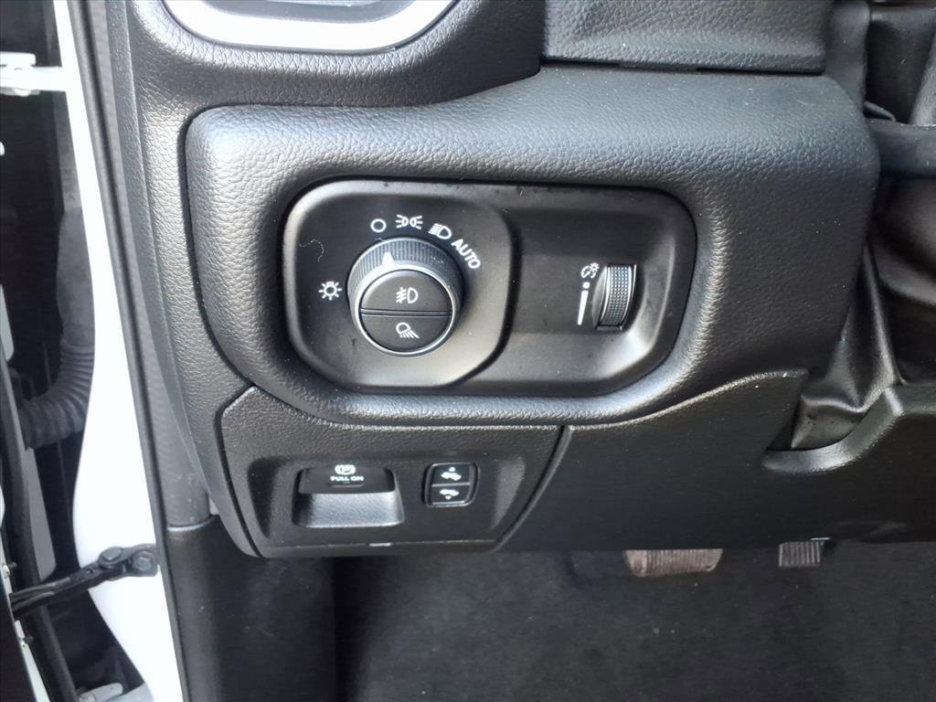 Used 2022 RAM 1500 Big Horn image 30