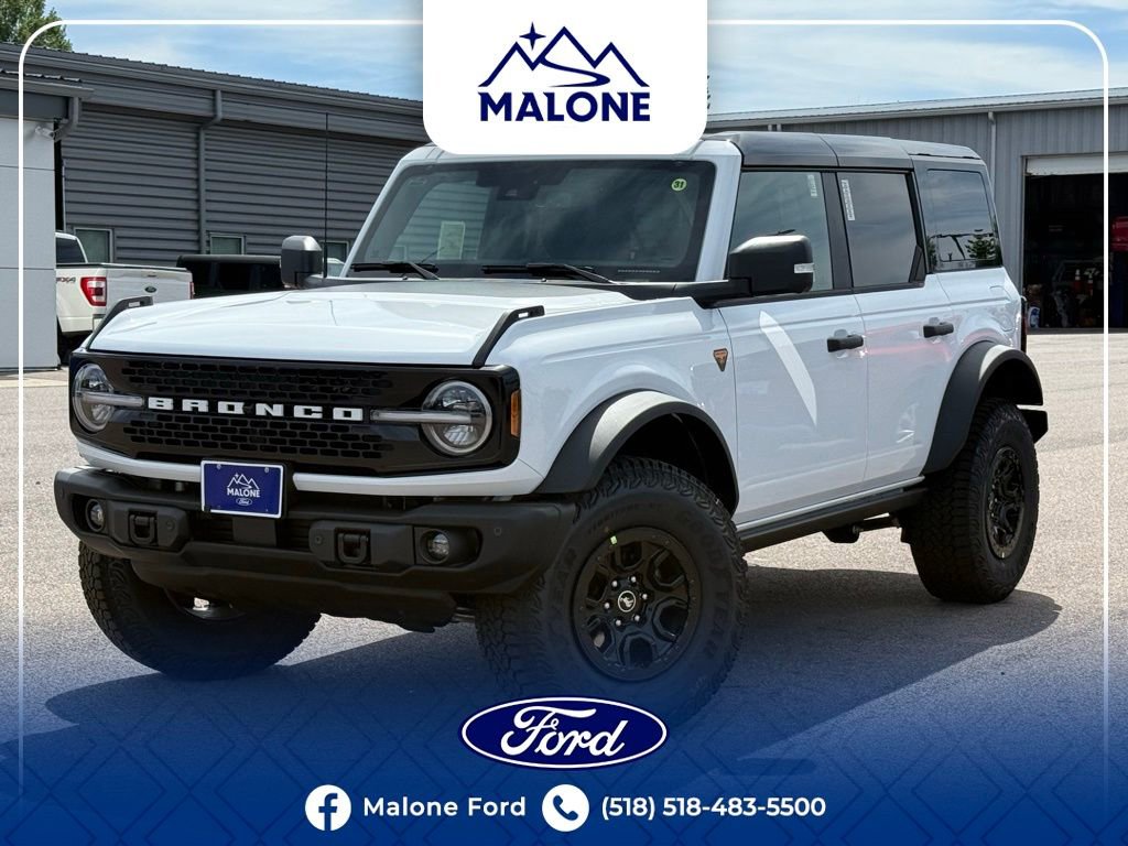New 2025 Ford Bronco Badlands image 1