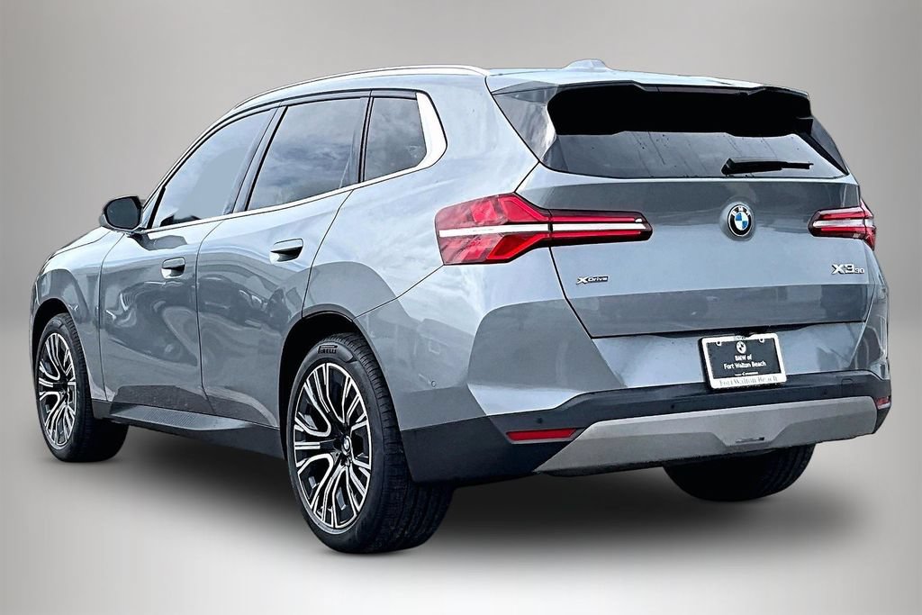 Certified 2025 BMW X3 xDrive30i w/ Premium Package AWD/4WD image 4