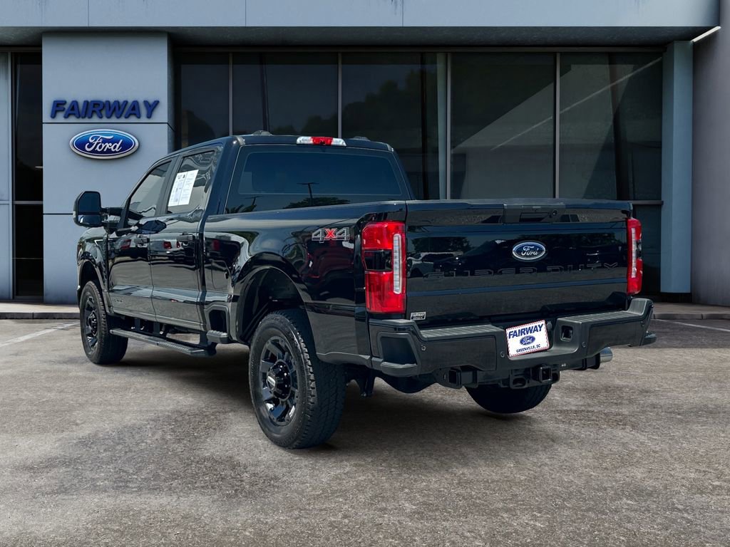 Used 2025 Ford F250 XL w/ STX Appearance Package AWD/4WD image 4