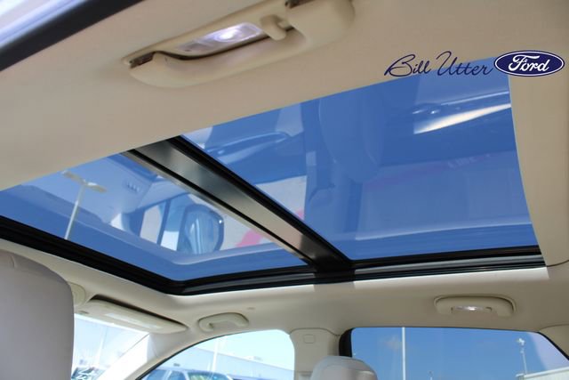 Used 2023 Cadillac XT5 Premium Luxury AWD/4WD image 17
