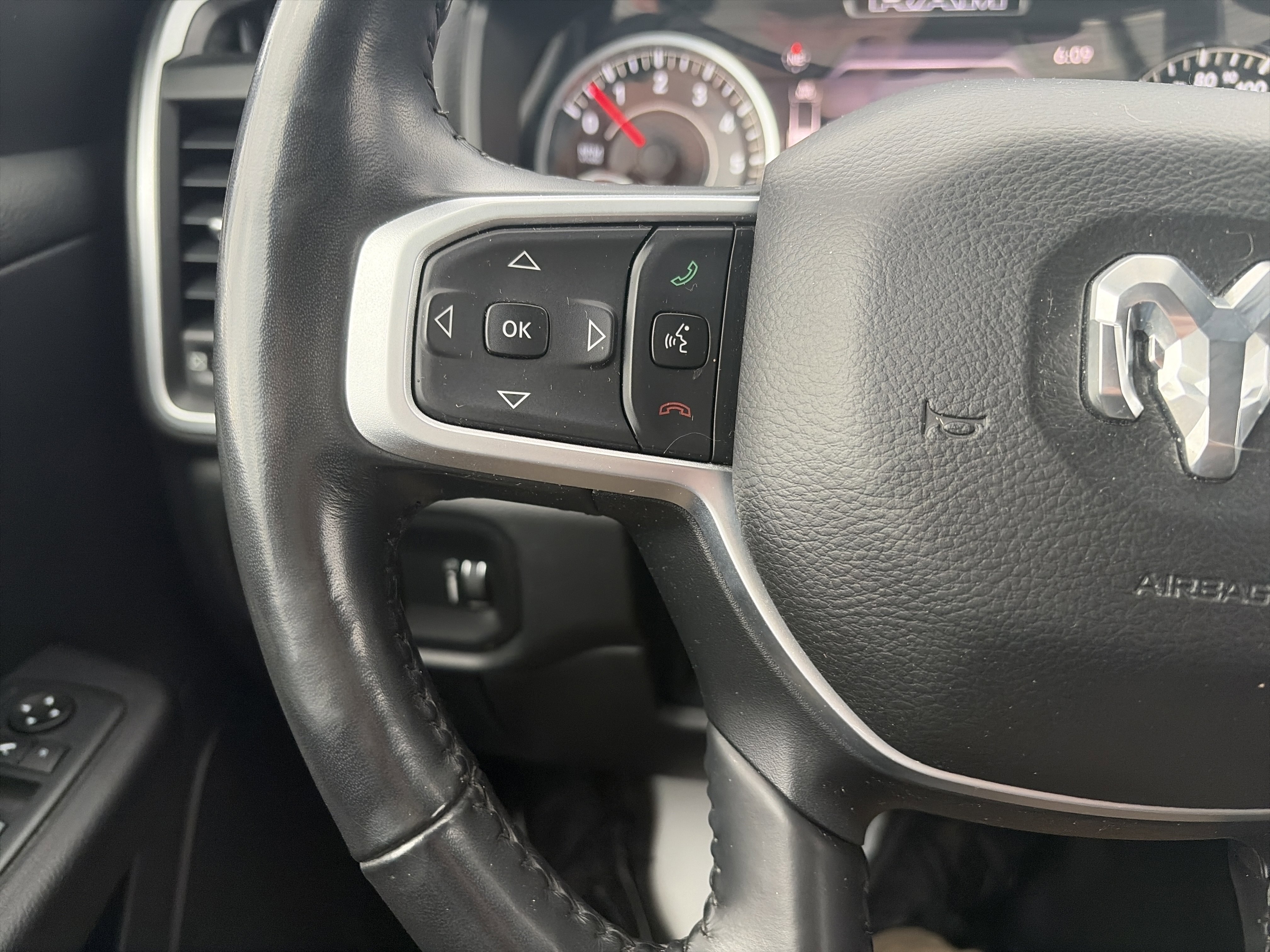 Used 2020 RAM 1500 Big Horn image 18