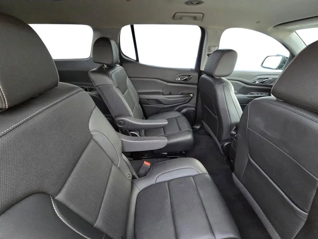 Used 2022 GMC Acadia SLT w/ Preferred Package image 28