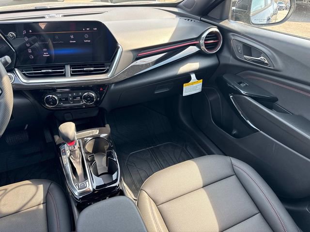 New 2026 Chevrolet Trax RS w/ Sunroof Package image 18