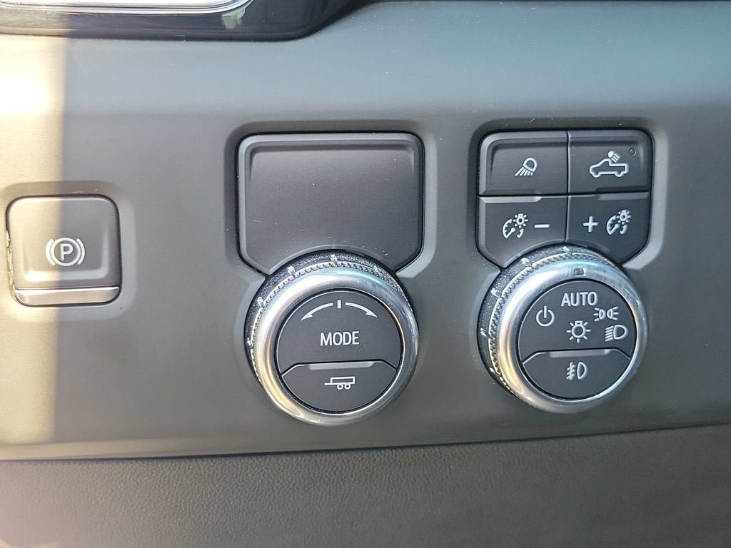 Used 2024 GMC Sierra 1500 Denali RWD image 19
