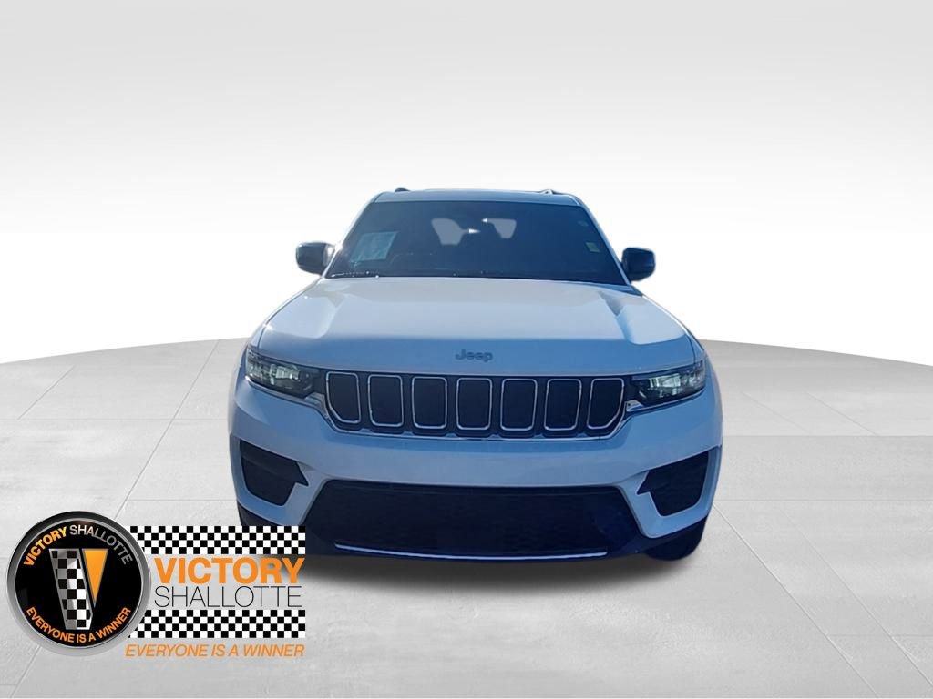 Certified 2025 Jeep Grand Cherokee Laredo image 13