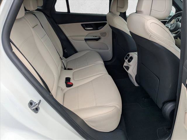 Used 2023 Mercedes-Benz GLC 300 image 18