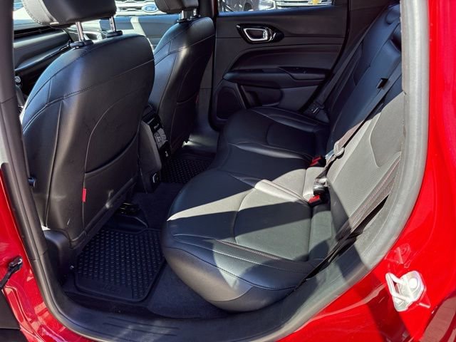 Used 2025 Jeep Compass Trailhawk w/ Trailhawk Elite Group image 23