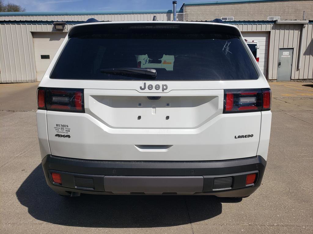 New 2026 Jeep Cherokee Laredo AWD/4WD image 4