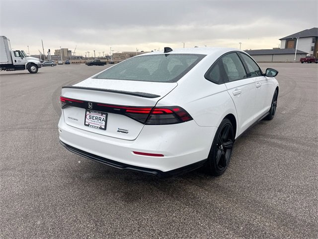 Used 2025 Honda Accord Sport image 13