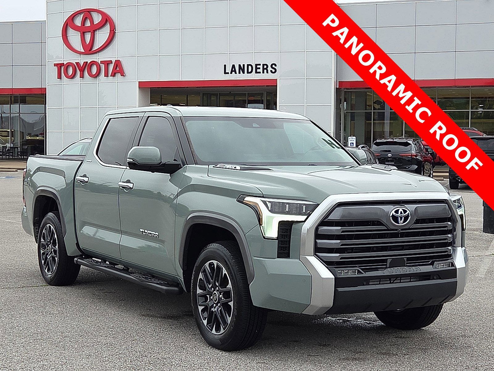 Used 2024 Toyota Tundra Limited AWD/4WD image 1