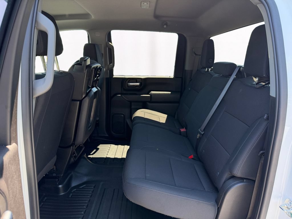 Used 2025 Chevrolet Silverado 3500 W/T AWD/4WD image 13