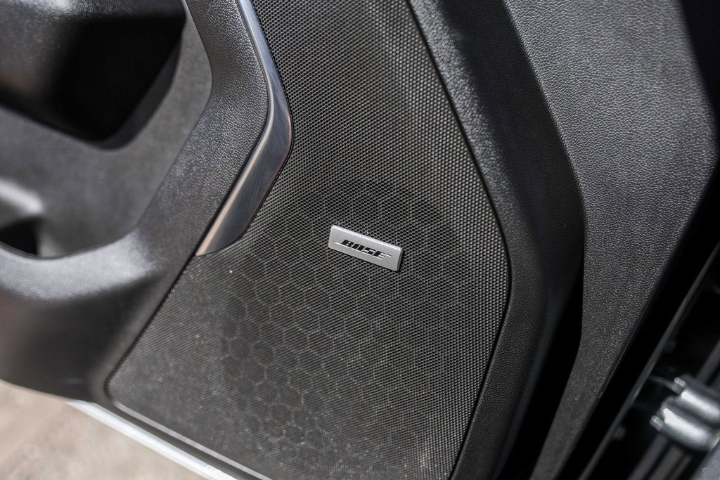 Used 2024 Chevrolet Tahoe LT w/ Luxury Package image 23