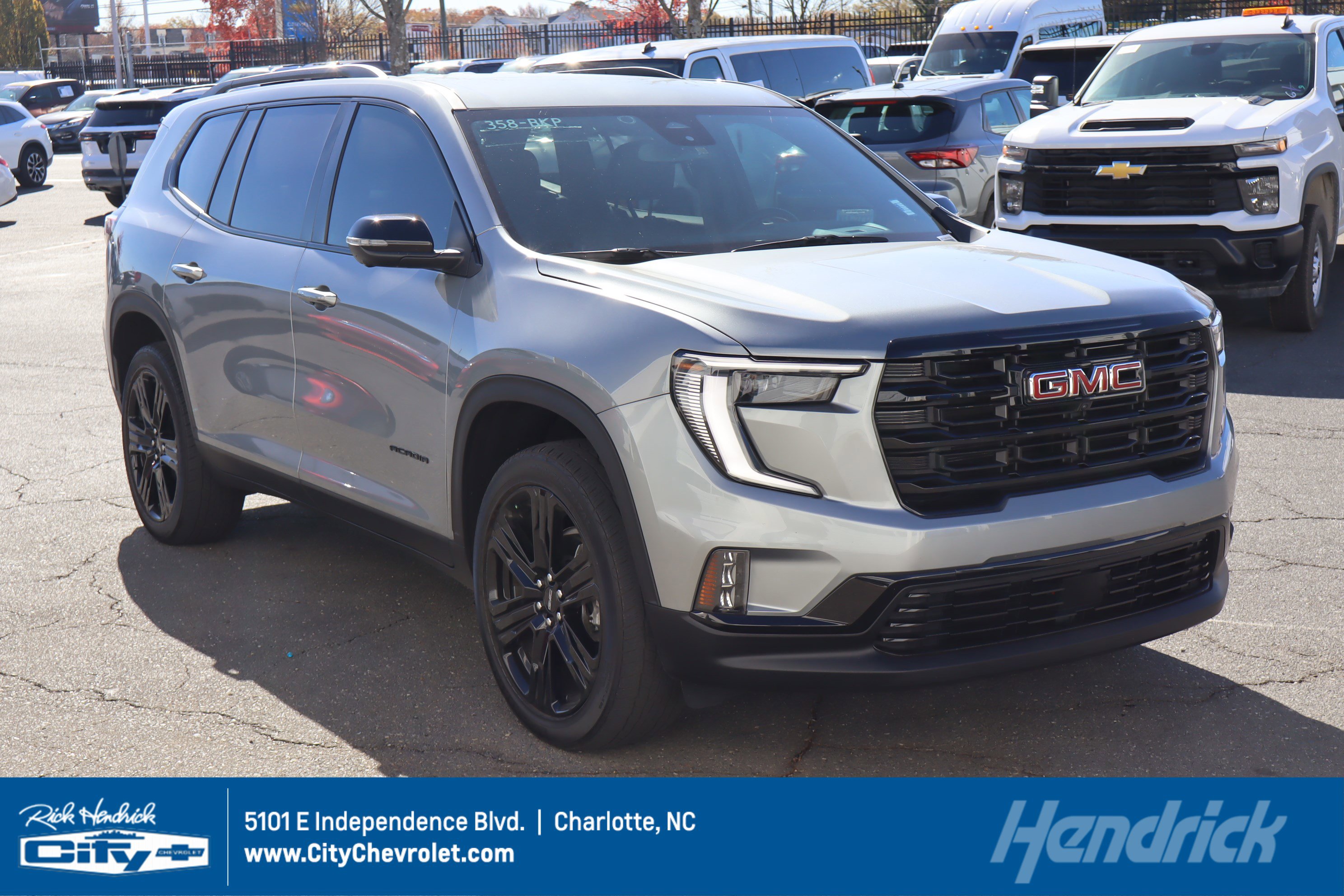 Used 2024 GMC Acadia Elevation w/ Black Edition