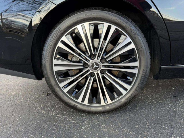 Used 2023 Mercedes-Benz CLA 250 4MATIC image 30