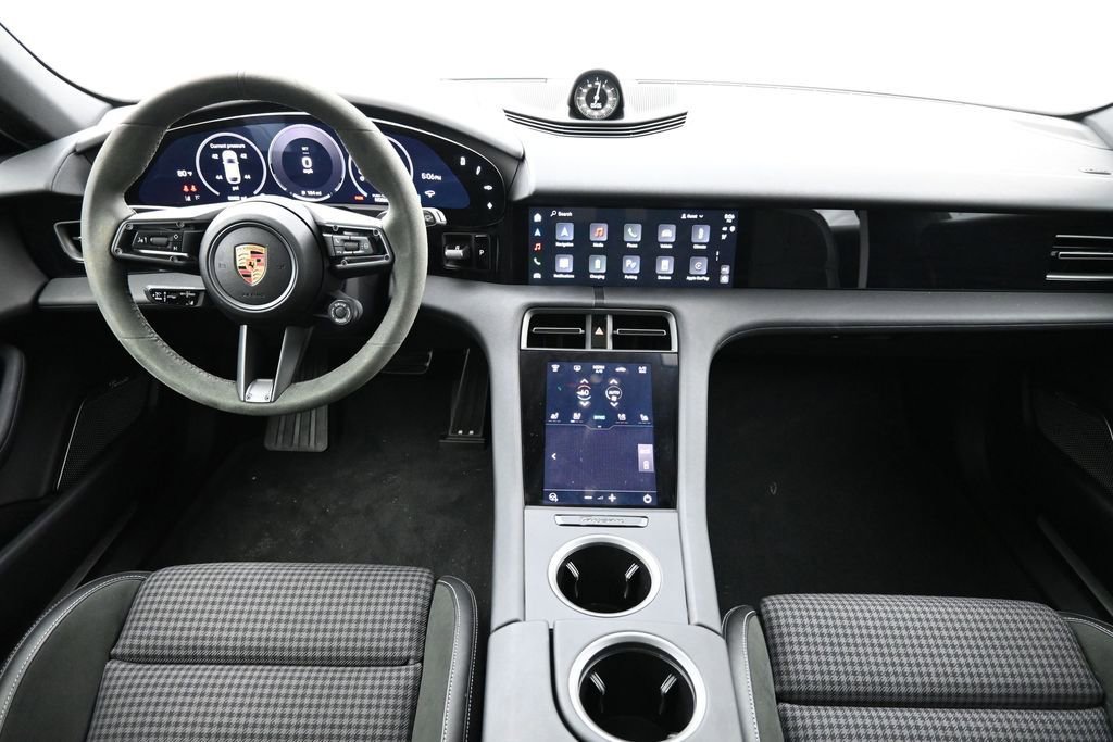 Certified 2025 Porsche Taycan 4S AWD/4WD image 6