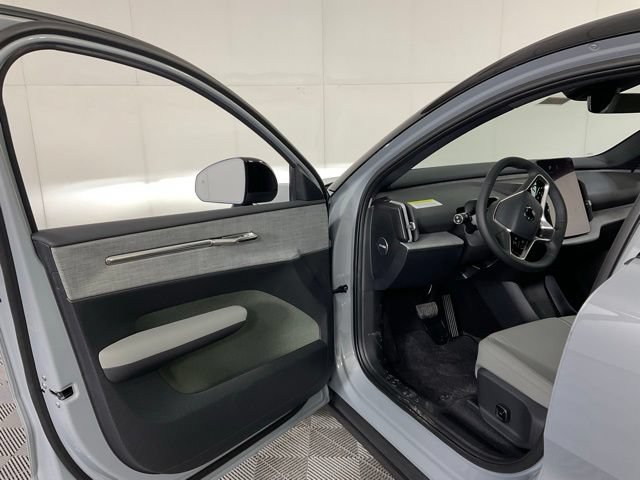 New 2026 Volvo EX30 Cross Country Ultra w/ Protection Package Premier AWD/4WD image 24