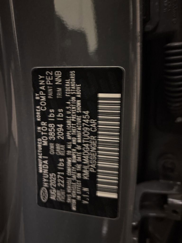 Certified 2026 Hyundai Elantra Sport w/ Cargo Package image 14