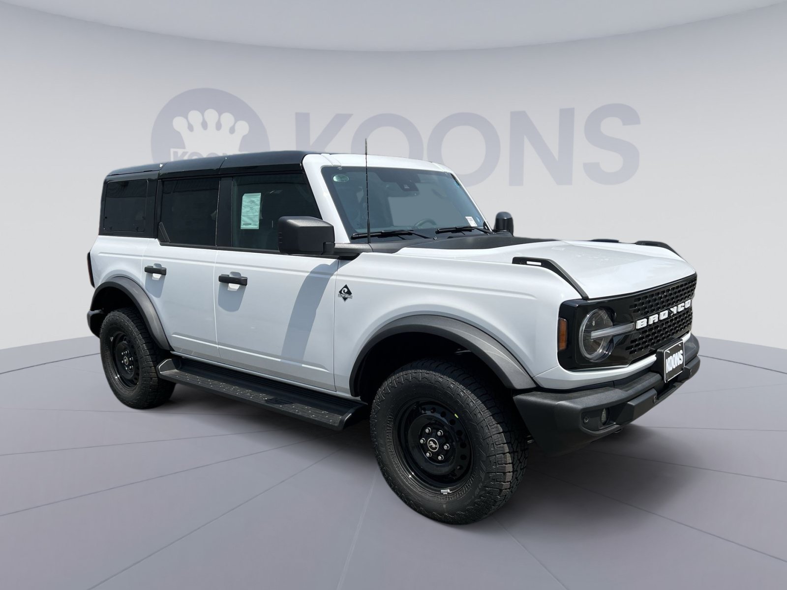 New 2026 Ford Bronco Outer Banks AWD/4WD image 2