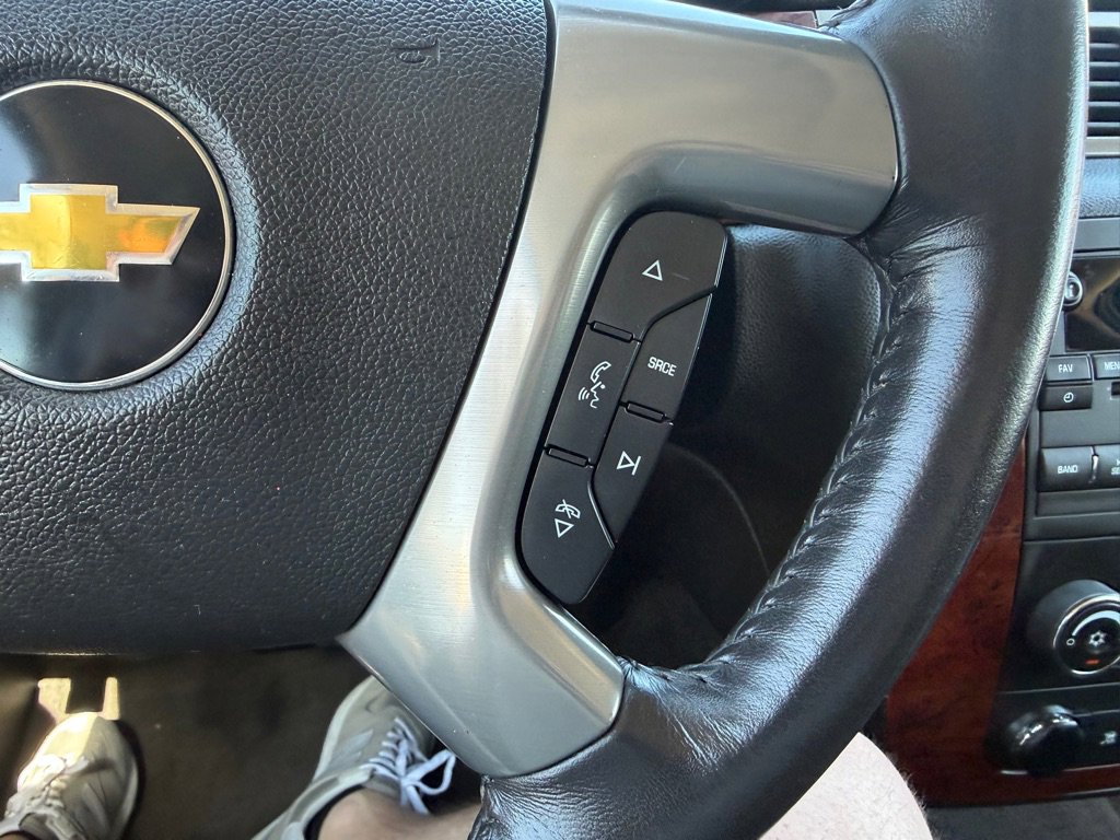 Used 2011 Chevrolet Avalanche LS image 30