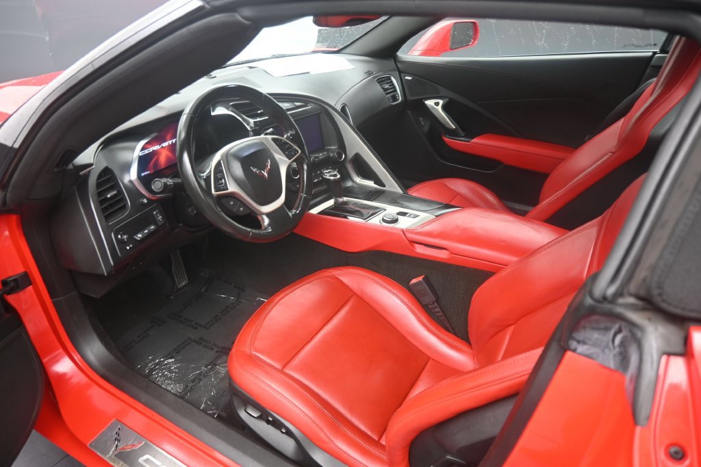 Used 2015 Chevrolet Corvette Stingray Convertible w/ 2LT Preferred Equipment Group RWD image 11