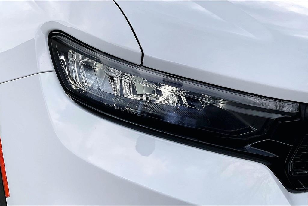 Used 2023 Jeep Grand Cherokee Altitude image 29