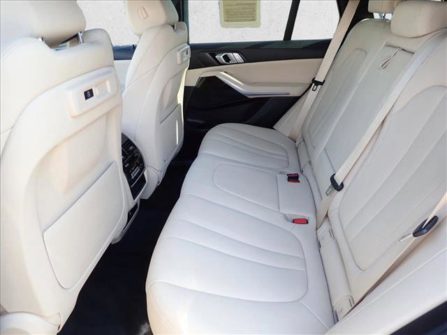 Used 2020 BMW X5 xDrive40i w/ Convenience Package image 11