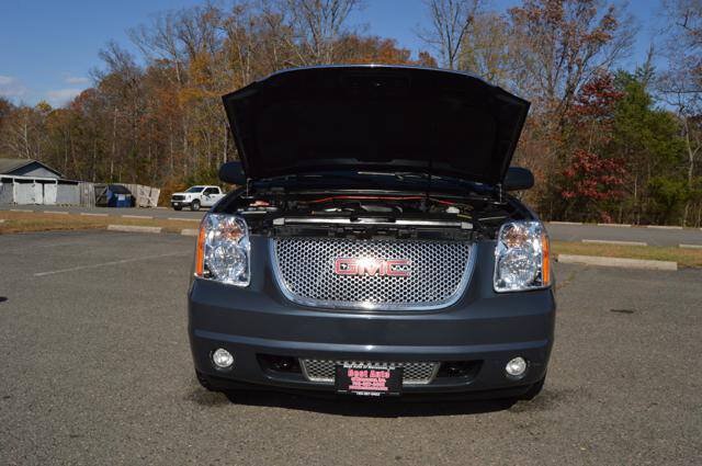 Used 2008 GMC Yukon XL Denali AWD/4WD image 74
