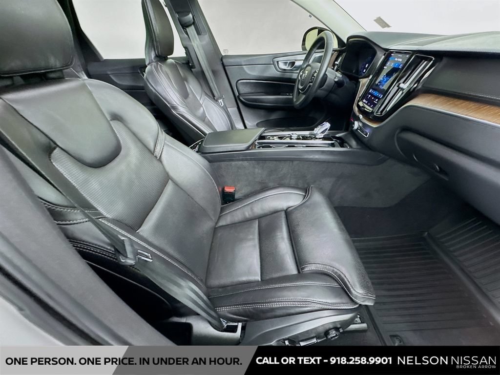 Used 2023 Volvo XC60 B5 Ultimate w/ Climate Package AWD/4WD image 30