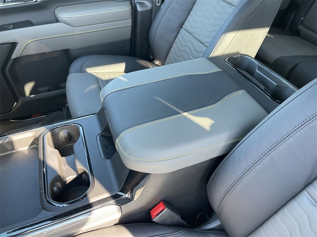 New 2026 Chevrolet Silverado 2500 ZR2 image 20